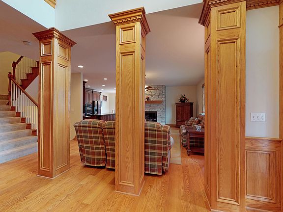 5th image of 319 Arbor Glen Blvd