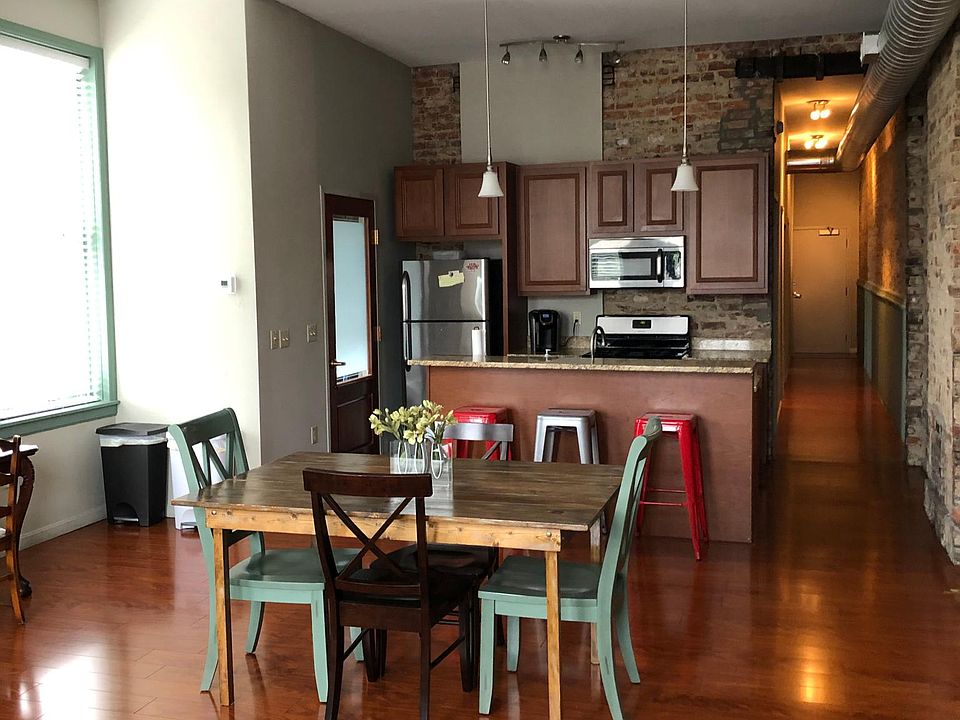 Living/Kitchen