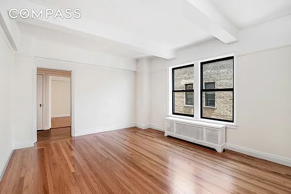 Rented by Compass | media 43