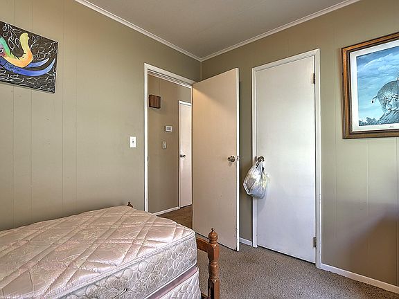5th image of 1427 Highridge Dr
