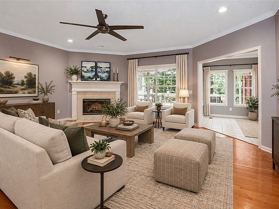 5th image of 1575 Oak Hill Ct