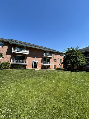 103 N Edgewood Dr Photo 1