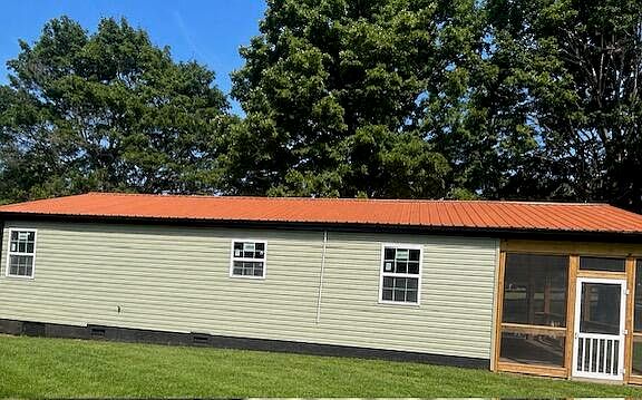 2nd image of 302 Kale Ave