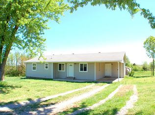 10704 SW Campbell Rd #63, Fayetteville, AR 72701