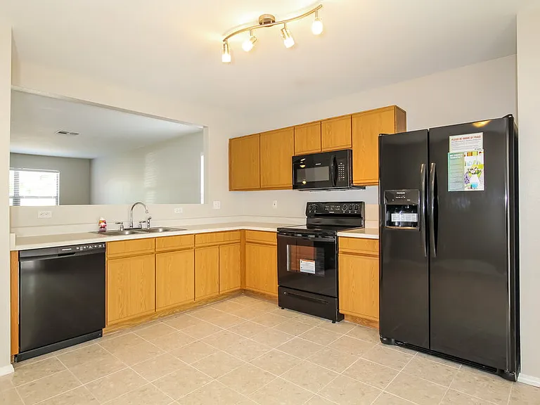 11815 W Columbine Dr — Photo 6