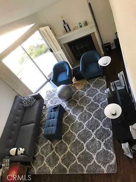 1 bed, 300 sqft, $1,650 — Photo 3