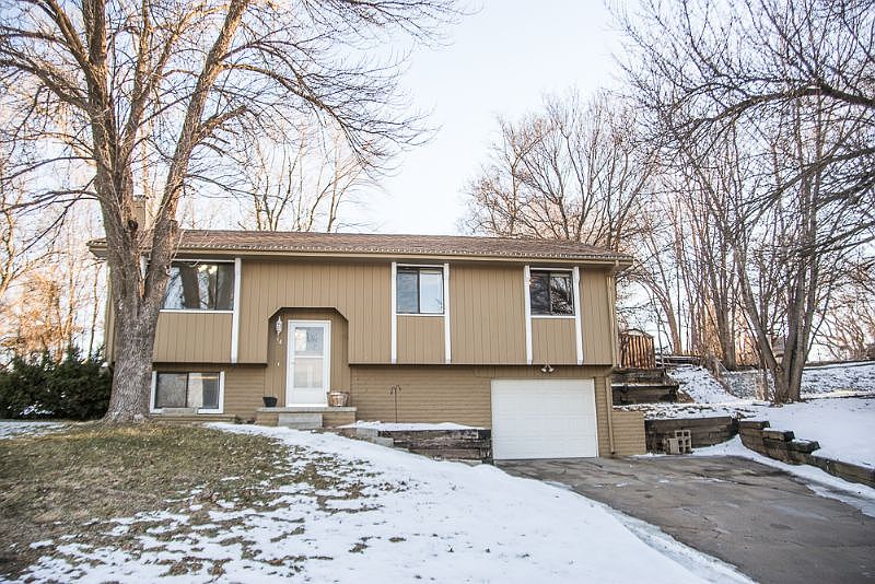1st image of 14 Terrace Cir