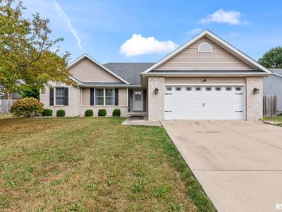 710 Timber Edge Dr, Sherman, IL, 62684