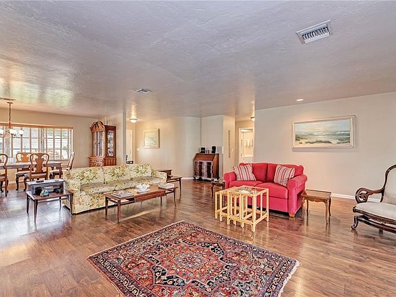 3rd image of 1008 Joyce Ct