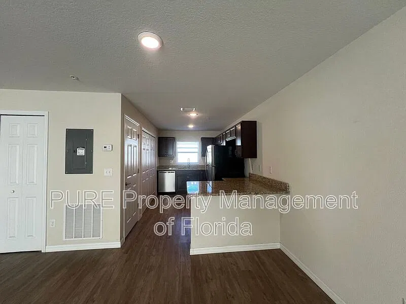 51 Walnut Run — Photo 4