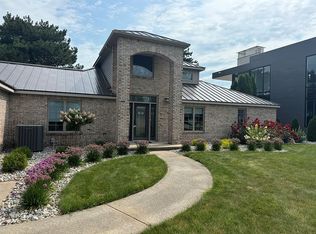 1023 Brissette Beach Rd, Kawkawlin, MI 48631