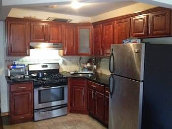 1st image of 678 Hancock St #1