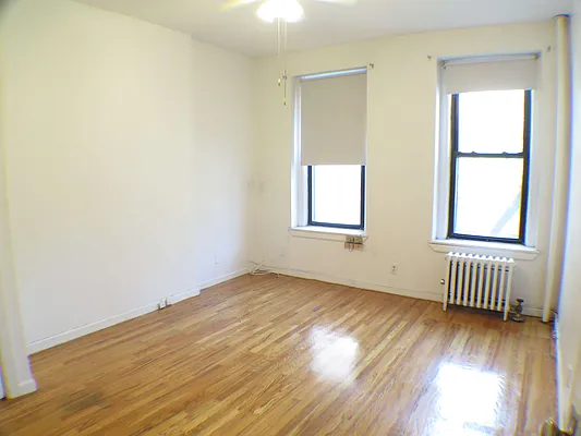 Rented by Glasser Realty LLC | media 1