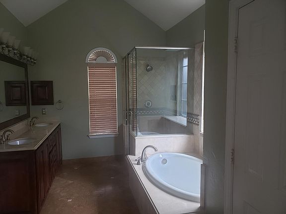 5th image of 4219 Armistice Dr