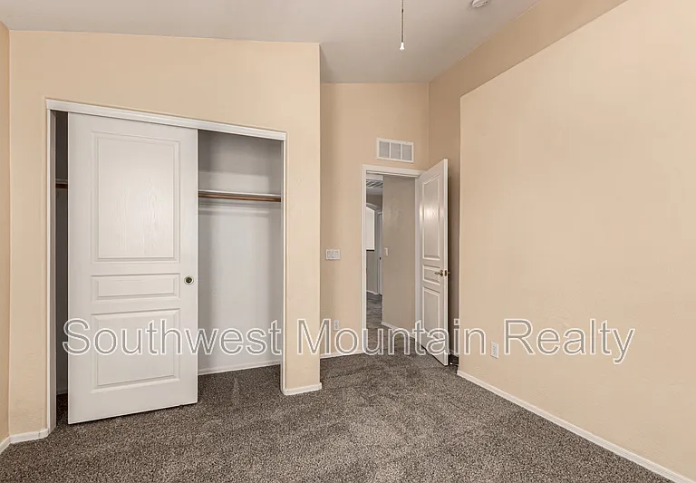 33782 N Mercedes Dr — Photo 27