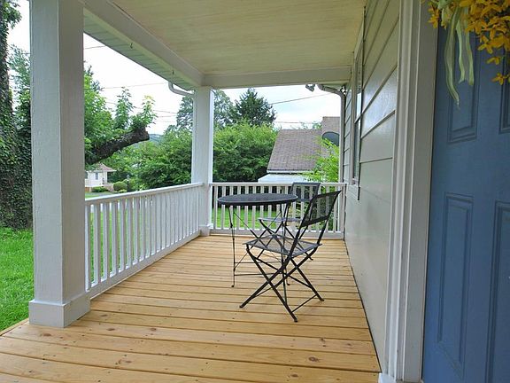 4th image of 2213 Mayflower Dr Lot 7-8
