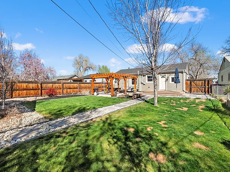 4345L S Washington St — Photo 29