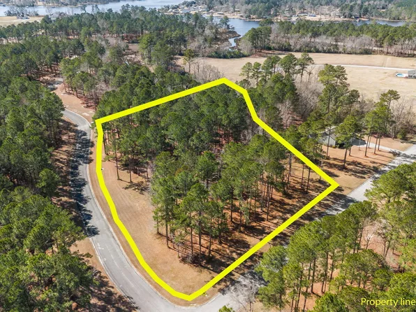 54 Park Lane, Oriental, NC 28571