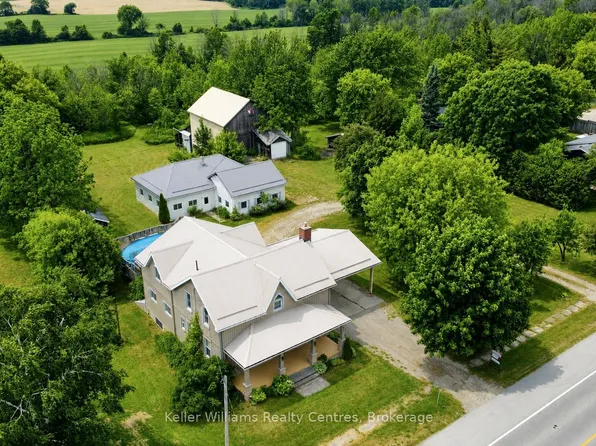50/52 Main St N, Brockton, ON N0G 1S0