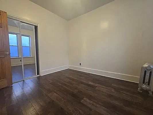 Bedroom, photo 3
