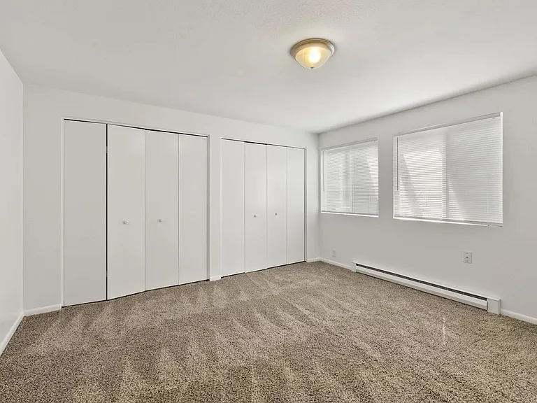 Park Ridge Apartments — Photo 80