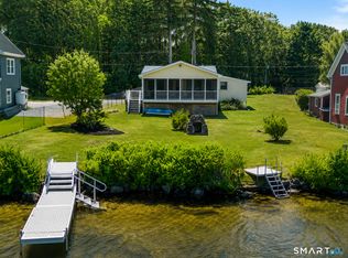 12 Private Grounds Road, Ellington, CT 06029