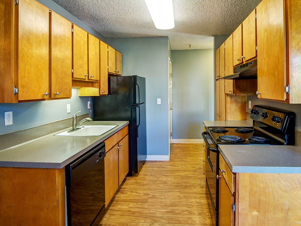 1st image of 12601 SE River Rd APT 321