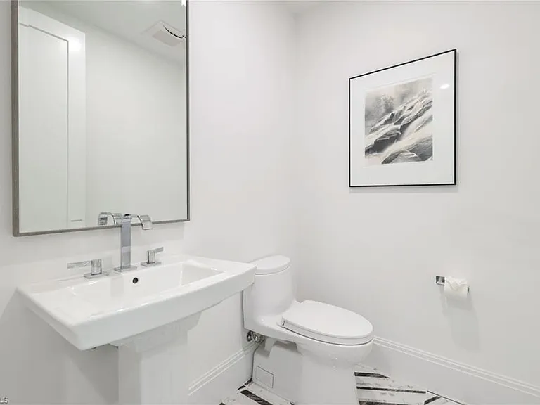1130 3rd Ave S #215 — Photo 19