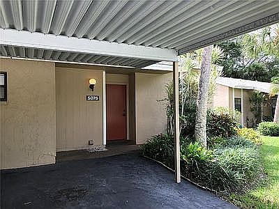 3rd image of 5075 Village Gardens Dr