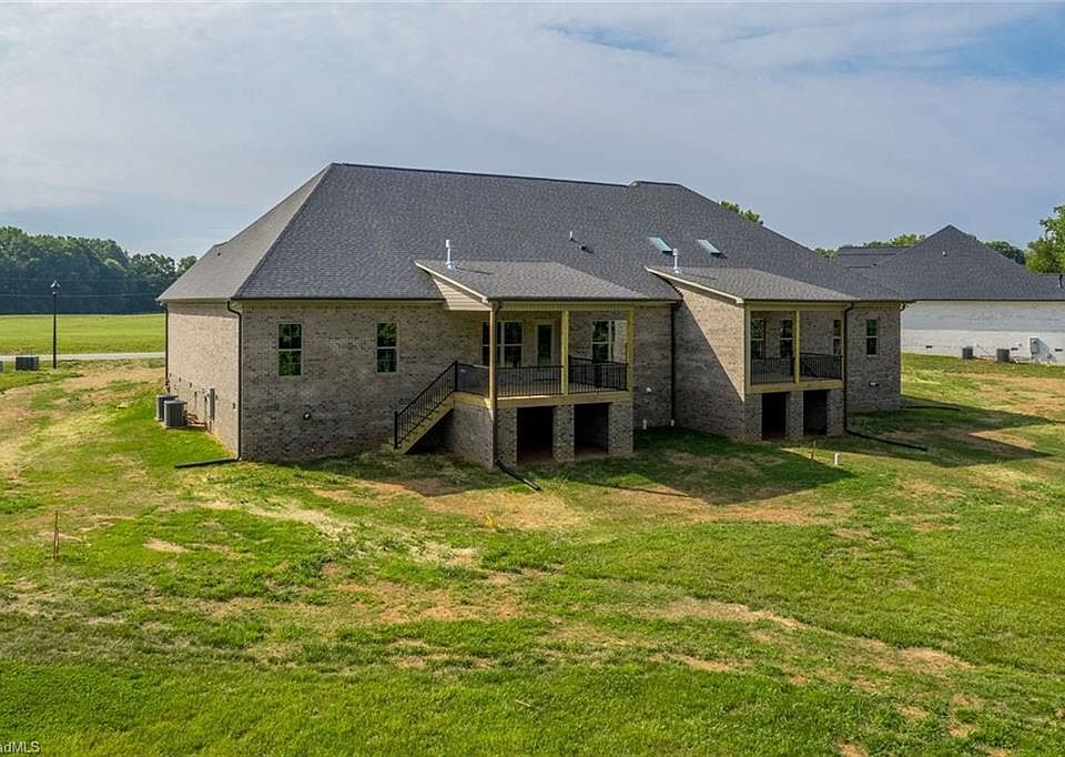 7008 Westfield Village Cir, Summerfield, NC 27358 MLS 1107082 Zillow