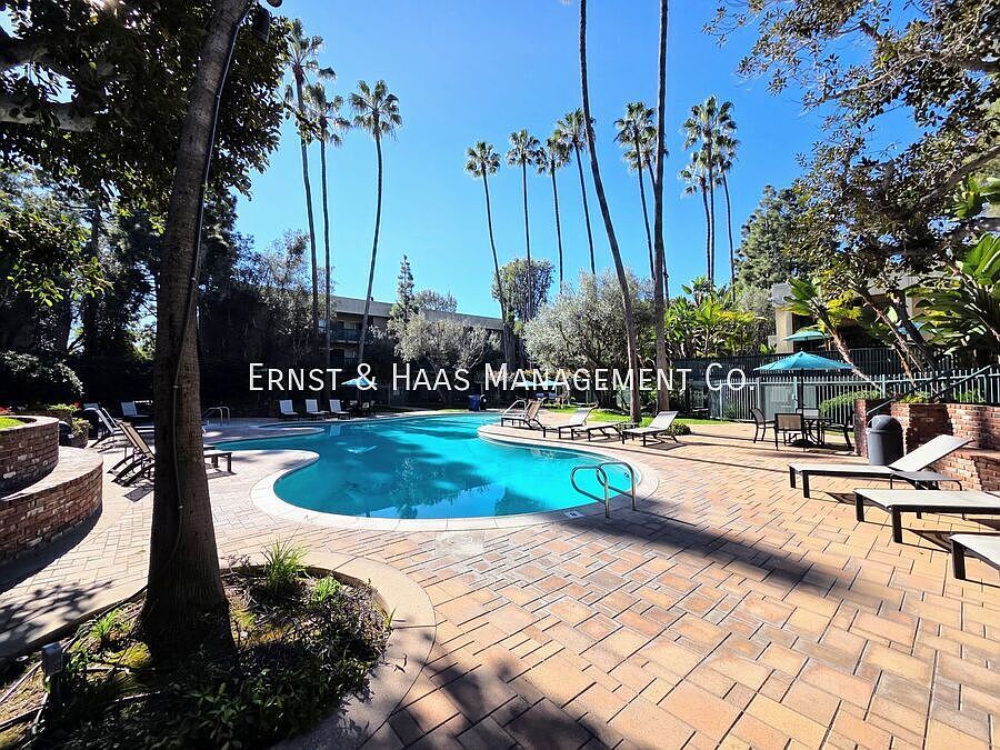 1st image of 576 N Bellflower Blvd Unit 228