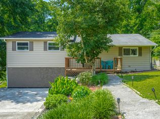 107 Anderson Rd, Rossville, GA 30741