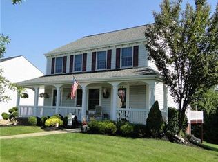 114 Amberwoods Dr, Canonsburg, PA