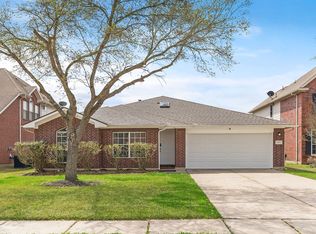 4526 Reams Ln, Fresno, TX 77545