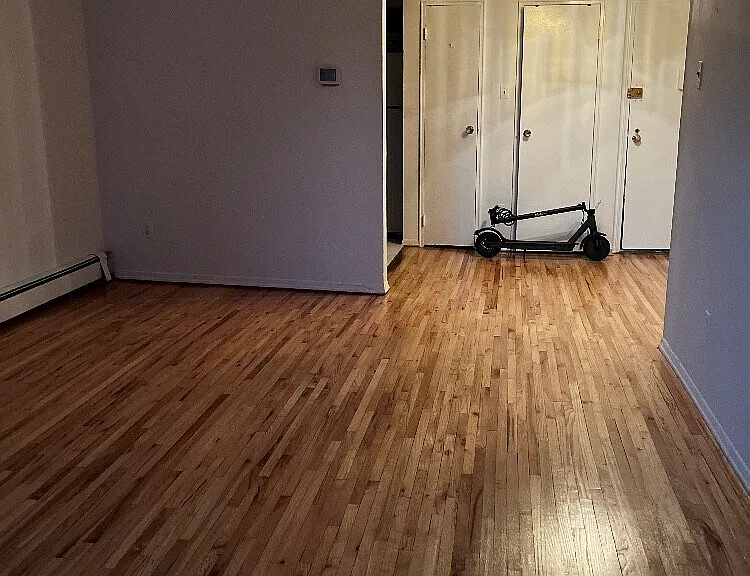 2059 Colonial Ave #2 — Photo 2