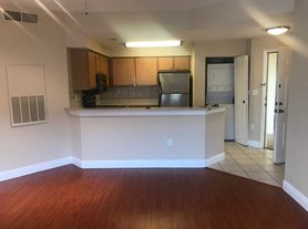 2445 SW 18th Ter