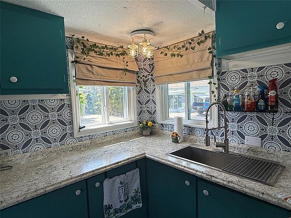5th image of 7703 Audry Ln