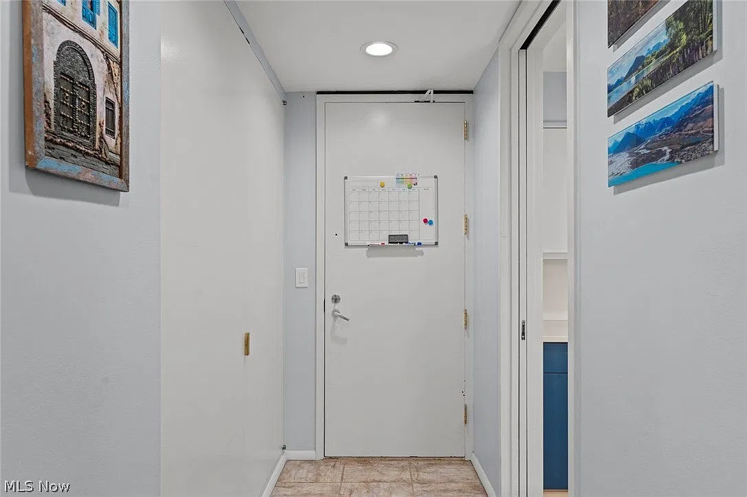 12700 Lake Ave — Photo 4