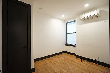 Rented by Rennit Inc.