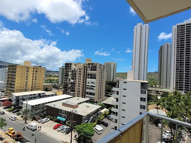 222 Liliuokalani Ave — Photo 12