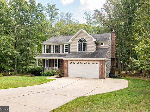 2nd image of 13203 Chapel Hills Dr