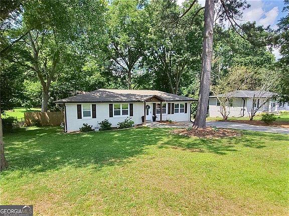 3rd image of 3296 Old Concord Rd SE