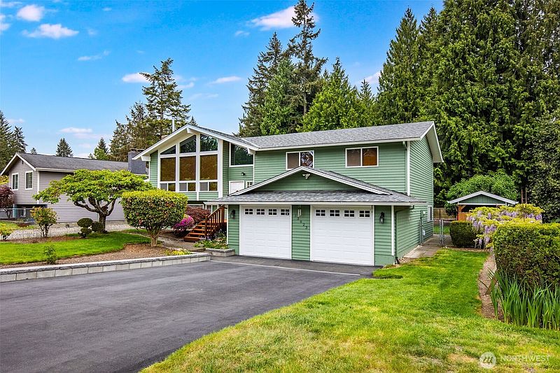 2nd image of 13823 SE 142nd Street