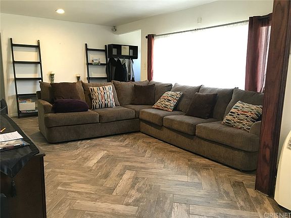 4th image of 12721 Herrick Ave