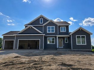 10745 56th Ave, Allendale, MI 49401