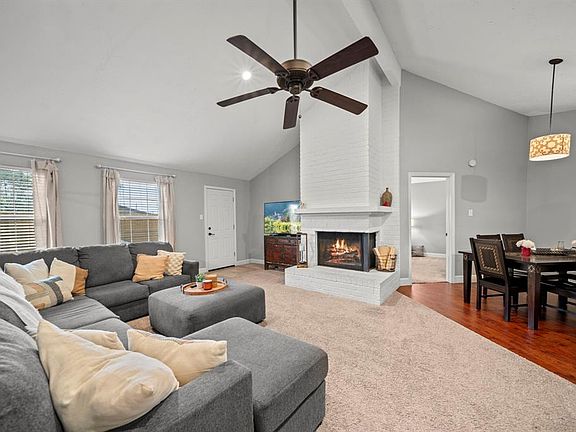 3rd image of 20302 Bridgedale Lane