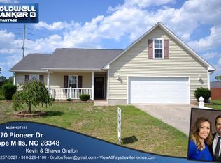 3670 Pioneer Dr, Hope Mills, NC 28348
