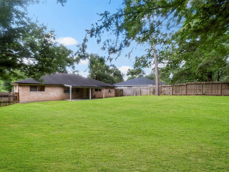 3622 Dawnwood Dr — Photo 21