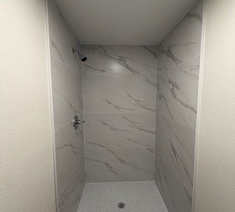 3rd image of 1504 Stevensons Dr #B