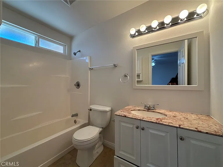 27531 Temple St — Photo 24